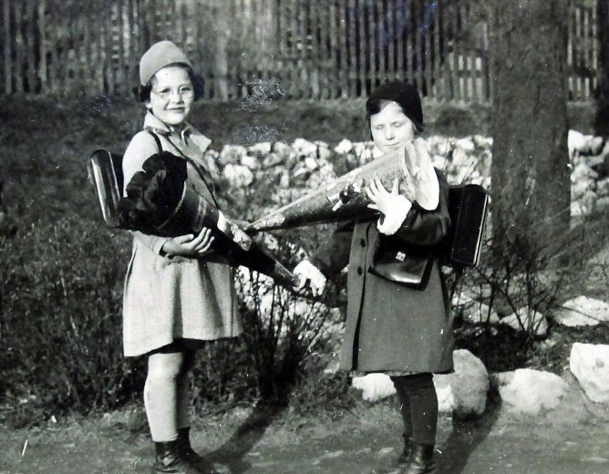 Frau Schrickel, Frau Lieberg als Kinder (Foto: privat)