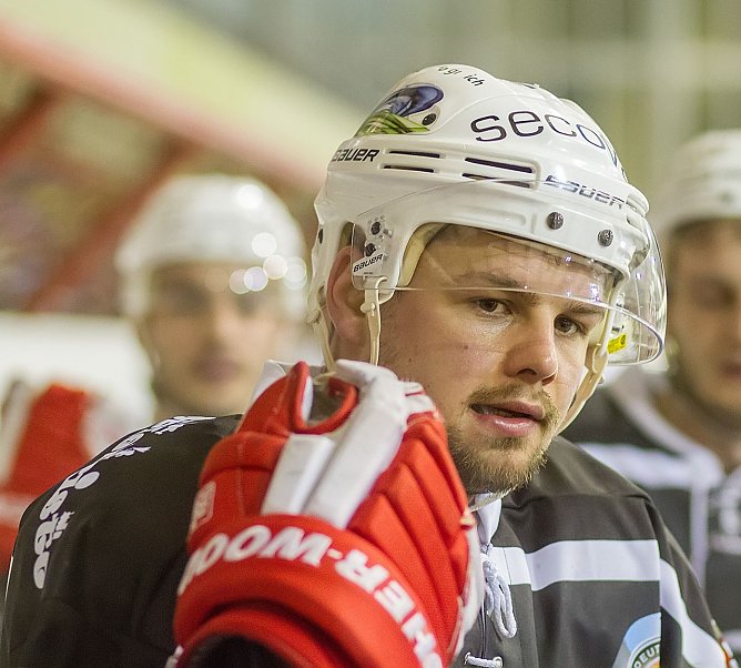 Der Kapit&auml;n (Foto: Brandes / Sportfotos BS)