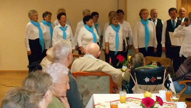 Frauentag im Pflegeheim (Foto: privat) Frauentag im Pflegeheim (Foto: privat)