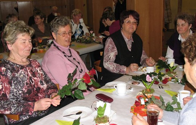 Frauen feiern (Foto: psv/Bergmann)