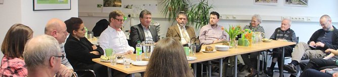 Gr&uuml;ner Freitag  - im B&uuml;ro der Nordh&auml;user Gr&uuml;nen wurde zum Thema Fl&uuml;chtlingspolitik diskutiert  (Foto: Angelo Glashagel)