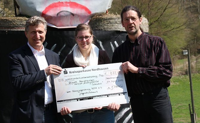 Spende &uuml;bergeben (Foto: P. Grabe|Stadtverwaltung Nordhausen)