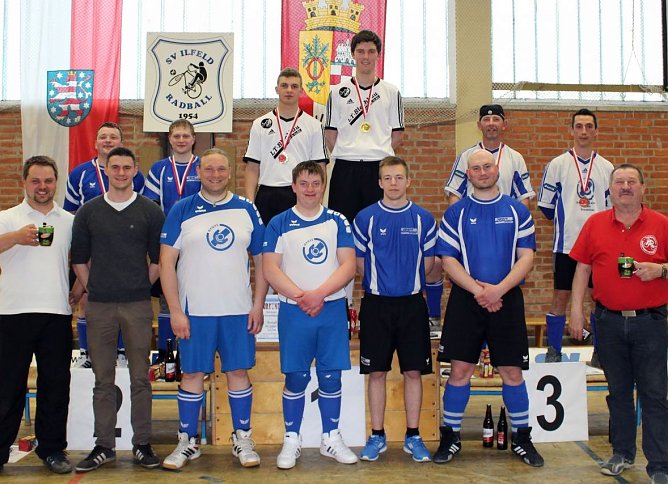 Das Podium (Foto: Uwe Tittel)