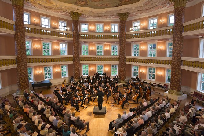 Loh-Orchester im Achteckhaus (Foto: Tilmann Graner)