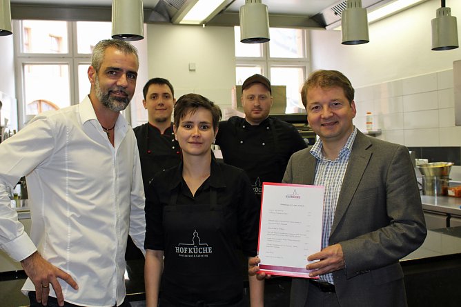 Spanisch in der "Hofküche" (Foto: Karl-Heinz Herrmann) Spanisch in der "Hofküche" (Foto: Karl-Heinz Herrmann)