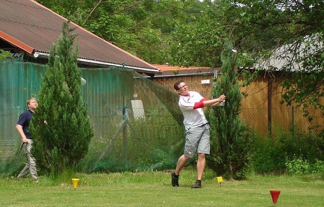 Paul Todd beim Abschlag (Foto: privat)