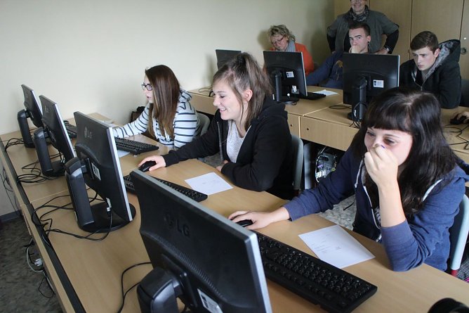 Der neue Kompetenzcheck kommt auch ohne die Anwesenheit der IHK Mitarbeiter aus, eine E-Mail Anfrage der Schule reicht (Foto: Angelo Glashagel)