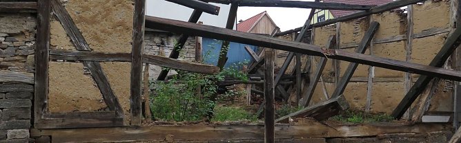 Hauswand eingest&uuml;rzt (Foto: nnz)