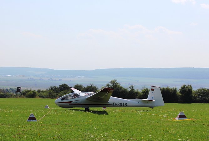 Landesjugendvergleichsfliegen Thüringen (Foto: Marion Haas) Landesjugendvergleichsfliegen Thüringen (Foto: Marion Haas)