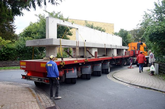 Turm auf Reisen (Foto: HABAU) Turm auf Reisen (Foto: HABAU)