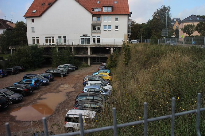 Derzeit wird f&uuml;r die "Wunde" am Hagen ein Investor gesucht, wieder einmal (Foto: Angelo Glashagel)