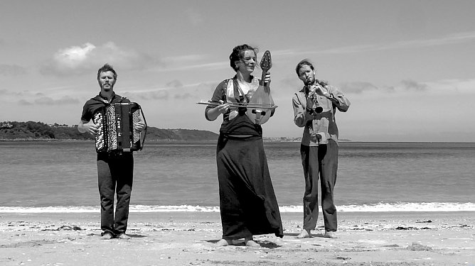 Trio Zetadâm (Foto: Kunsthof Friedrichsrode) Trio Zetadâm (Foto: Kunsthof Friedrichsrode)
