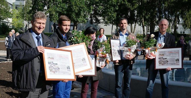 Erinnerung &uuml;berreicht (Foto: nnz)