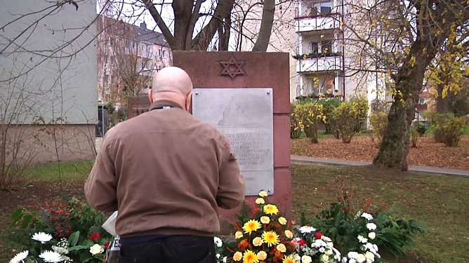 Gedenken an die Progromnacht vom 9. November 1938 in Nordhausen (Foto: Angelo Glashagel) Gedenken an die Progromnacht vom 9. November 1938 in Nordhausen (Foto: Angelo Glashagel)