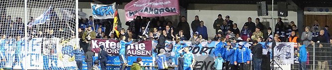 Abklatschen mit den Fans (Foto: nnz)