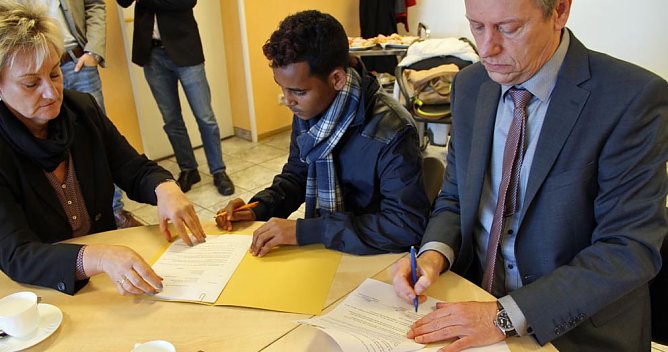 Brot und Lohn ist die beste Integration (Foto: Karl-Heinz Herrmann) Brot und Lohn ist die beste Integration (Foto: Karl-Heinz Herrmann)