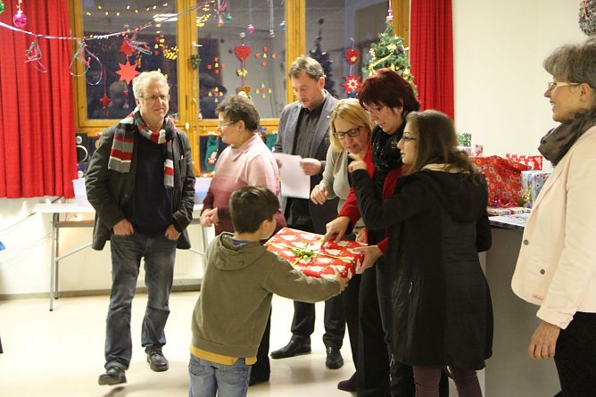 Insgesamt 46 Geschenke spendete die Landtagsfraktion der SPD (Foto: Angelo Glashagel) Insgesamt 46 Geschenke spendete die Landtagsfraktion der SPD (Foto: Angelo Glashagel)