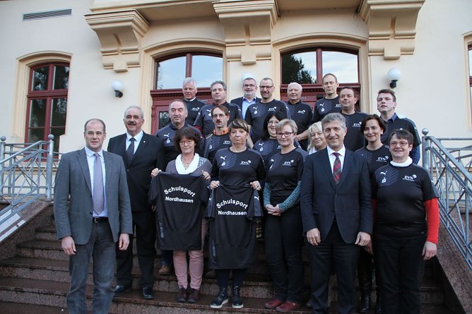 Ausgezeichnetes Engagement - Sportlehrerinnen und -lehrer aus Nordhausen  (Foto: Angelo Glashagel)