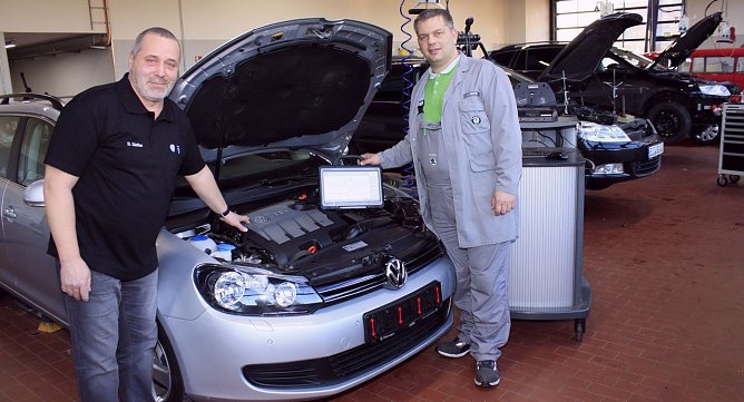 Zeigen, wie es geht (Foto: H. Fischer/AHP)