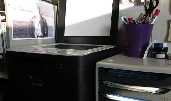 Allesk&ouml;nner im B&ouml;ro (Foto: nnz)