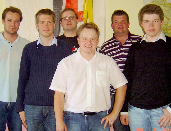 Neuer Vorstand (Foto: JU)