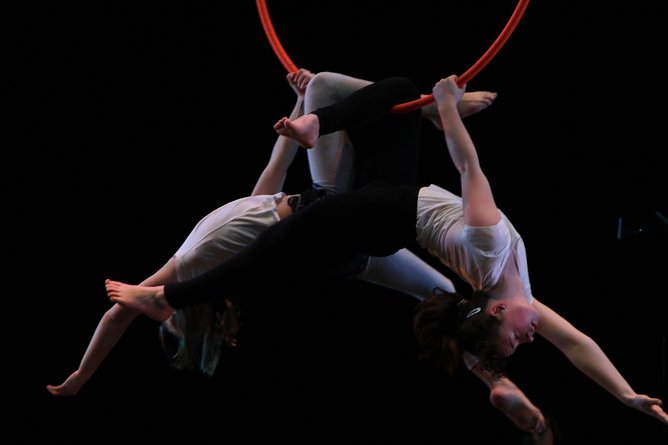 No money - pure honey - die Kinder des Zirkus Zappelini zeigten am Abend, was sie drauf haben (Foto: Angelo Glashagel)