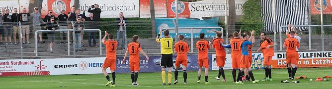 Die Eintracht feierte den Derby-Sieg (Foto: nnz)