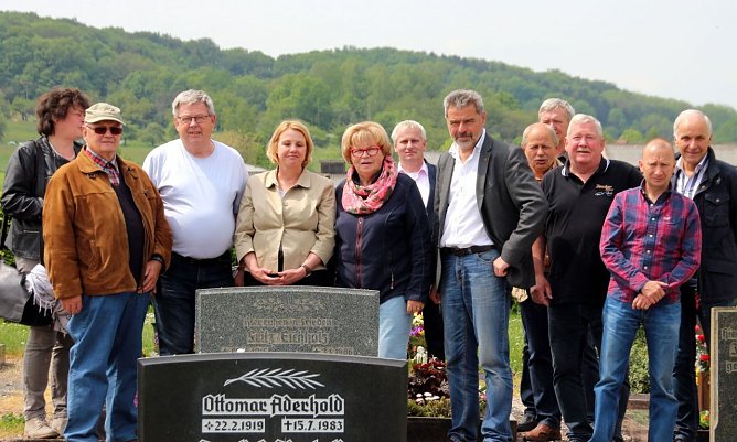 Auf dem Friedhof in Steigerthal (Foto: Presse Stadtverwaltung)