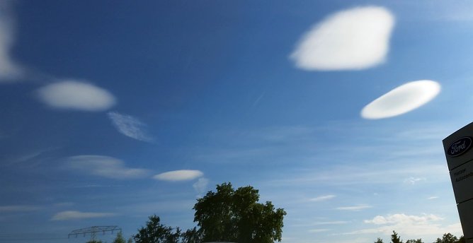 Ufos &uuml;ber Krimderode? (Foto: D. Schmidt)