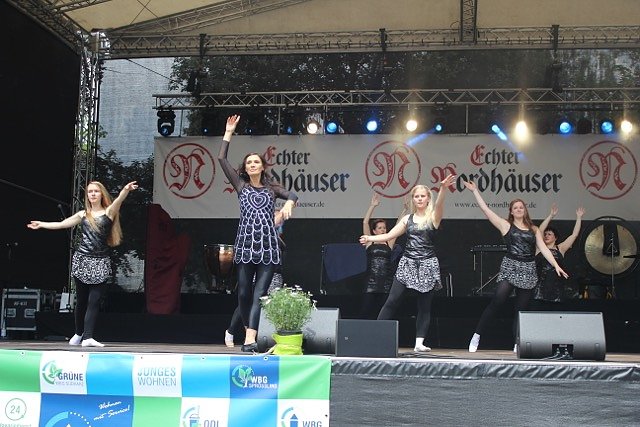 Das Tanzstudio Radeva gab auf dem Rolandsfest die Highlights ihres Repertoires zum Besten (Foto: Dimitar Radev)