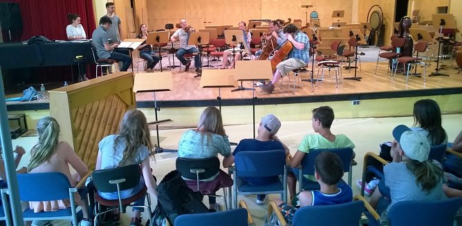 Probe besucht (Foto: Bianca Sue Henne)