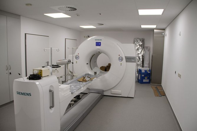 Gamma Kamera Nummer drei, mit PET (Foto: Angelo Glashagel)