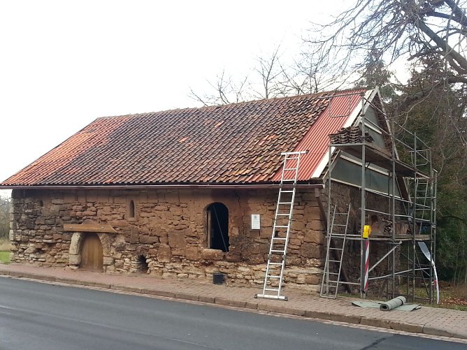 So sah Elendes Wegekapelle einst aus, heute erstrahlt sie in neuem Glanz (Foto: Regina Englert) So sah Elendes Wegekapelle einst aus, heute erstrahlt sie in neuem Glanz (Foto: Regina Englert)