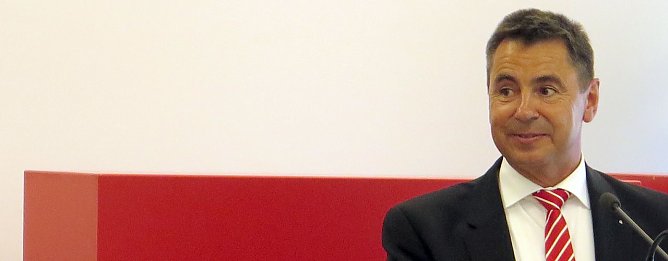 Herzlichen Gl&uuml;ckwunsch zum 60. (Foto: nnz)