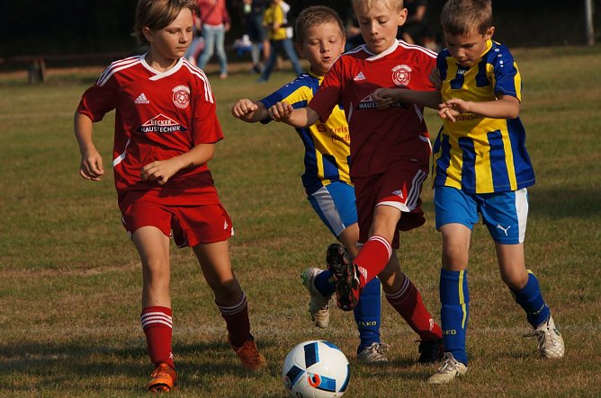 U 10 (E III) gegen Eintracht Sondershausen (Foto: Uwe Nebelung)