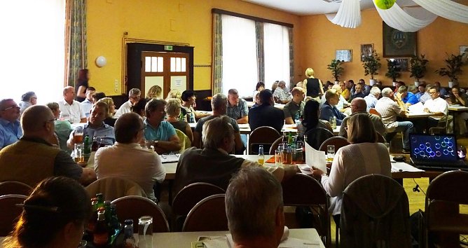 Blick auf die Delegierten (Foto: privat)