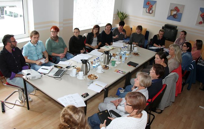 &Uuml;ber die vielf&auml;ltigen Aufgaben des sozialen Vereins Horizont hat sich jetzt der Soziale Dienst des Landratsamtes Nordhausen informiert. (Foto: Pressestelle Landratsamt Nordhausen)
