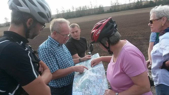 Vergangene Woche waren Vertreter der Nordh&auml;user Kreisverb&auml;nde von BUND, ADFC und B&uuml;ndnis 90/Die Gr&uuml;nen mit dem Landtagsabgeordneten Roberto Kobelt mit dem Rad im Landkreis Nordhausen unterwegs (Foto: B&uuml;ndnis '90 Die Gr&uuml;nen Kreisverband Nordhausen)