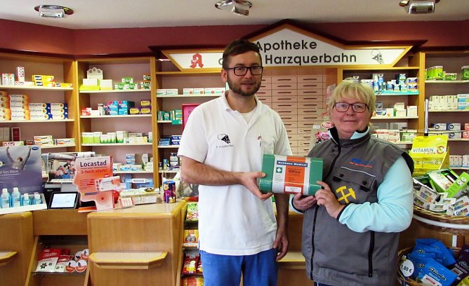 Dank an Apotheker (Foto: L. Schubert)