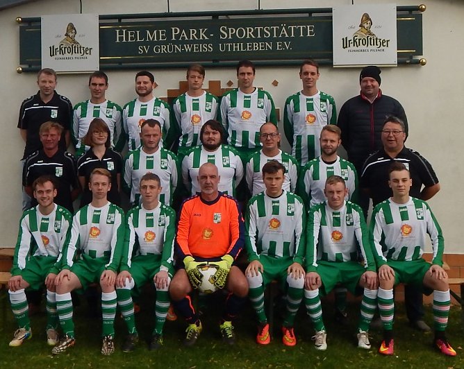 Neue Trikots für Grün Weiß Uthleben (Foto: Critical Care Company GmbH) Neue Trikots für Grün Weiß Uthleben (Foto: Critical Care Company GmbH)