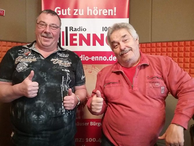 DJ Axel Seifert und Gast Peter Alberto (Foto: Nicole Schulz)
