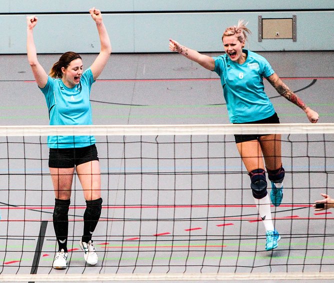 Jubel nach Pokalerfolg (Foto: Sandra Arm)