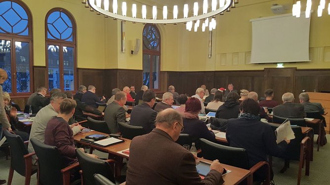 Blick in den Plenarsaal (Foto: nnz)