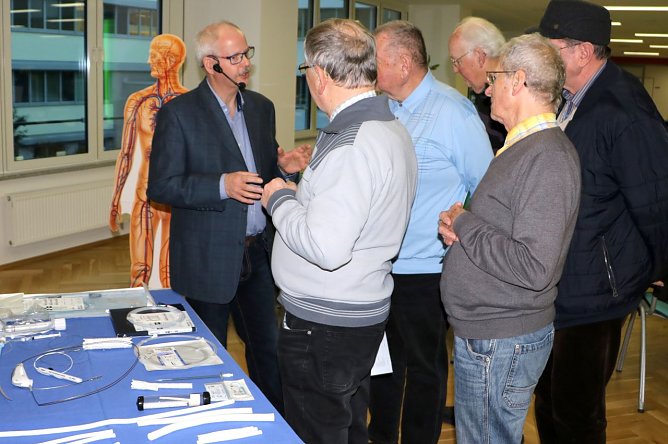 Dr. med. Wieland Gunkel, langj&auml;hriger Chefarzt der Klinik f&uuml;r Gef&auml;&szlig;chirurgie (Foto: S&uuml;dharz Klinikum Nordhausen gGmbH)