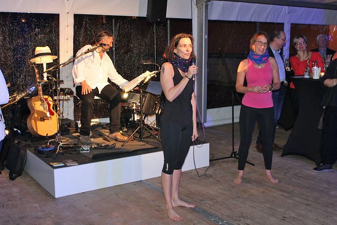 Bei der Party stand man Kopf (Foto: Karl-Heinz Herrmann)