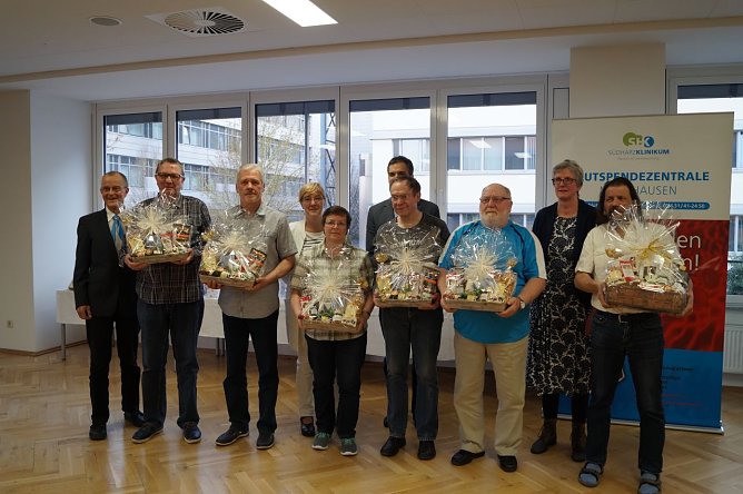 Jubil&auml;ums-Blutspender (Foto: nnz)