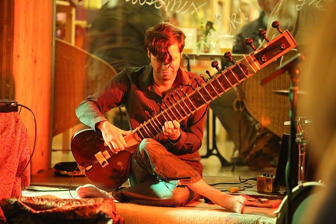 Mit indischer Musik in den Fr&uuml;hling (Foto: Holger Gonska)