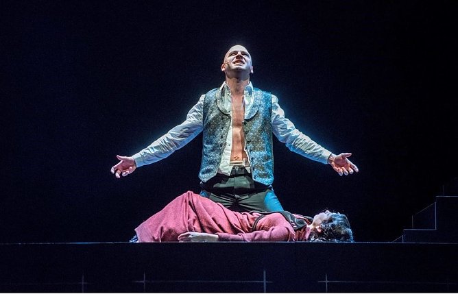 Szenenfoto (Foto: Theater Nordhausen)