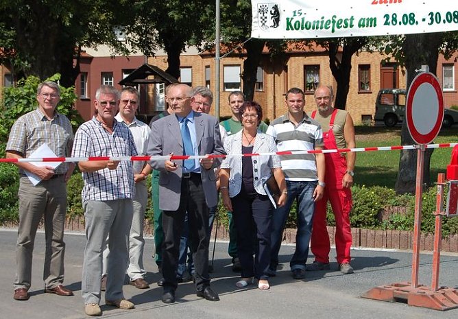 Übergeben (Foto: GV Sollstedt) Übergeben (Foto: GV Sollstedt)