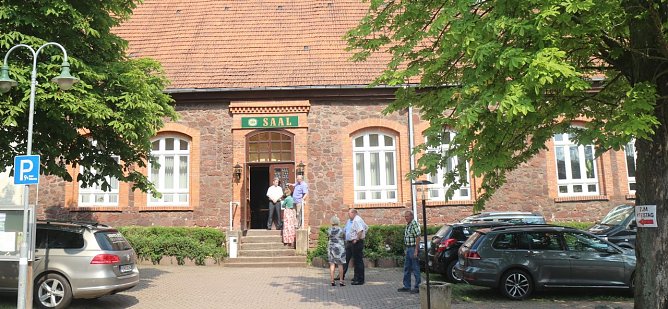 Kreistag zu Gast in Neustadt (Foto: Angelo Glashagel)